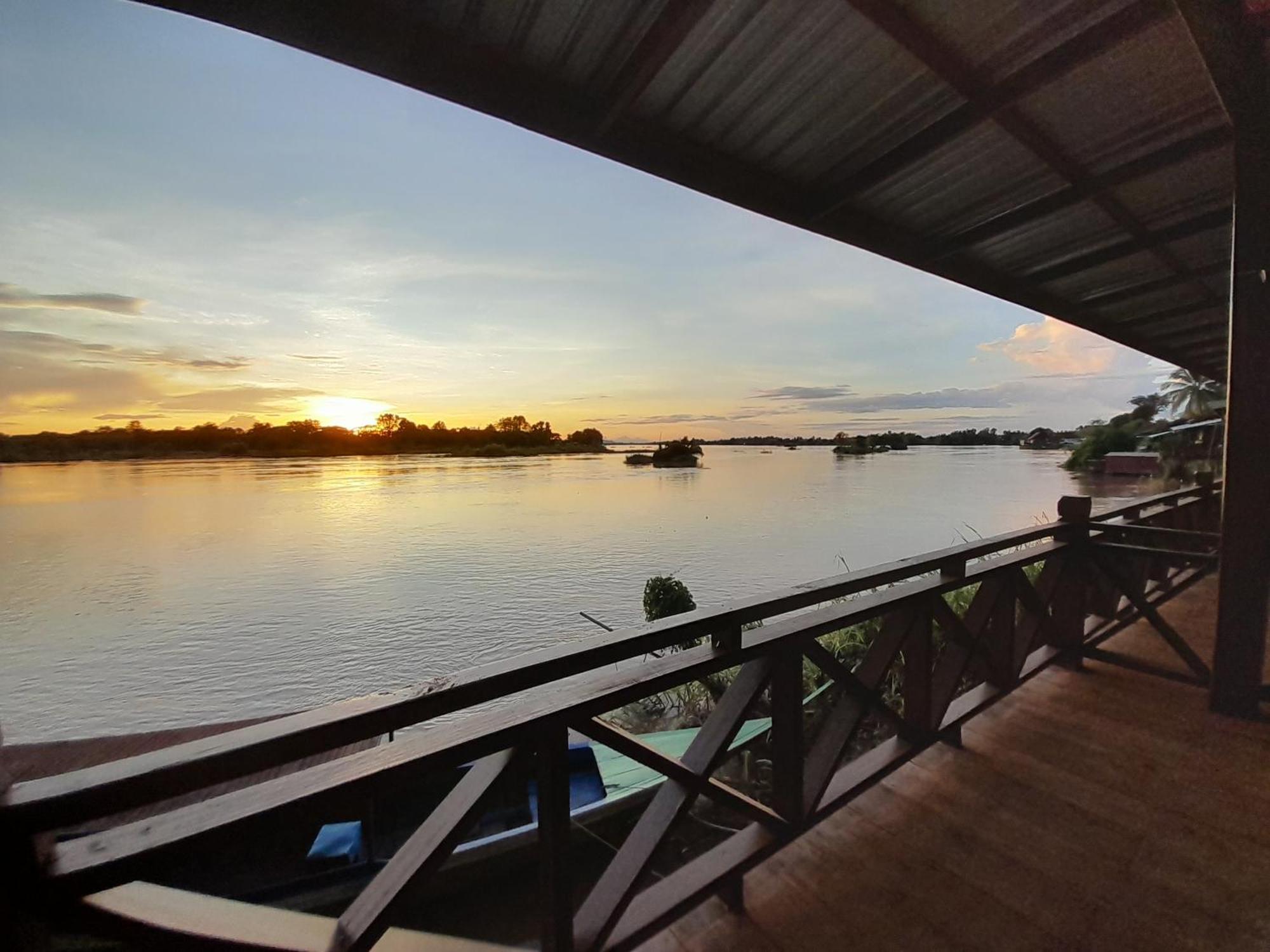 Dondet Vixay Sunset And River View Дон-Дет Екстер'єр фото