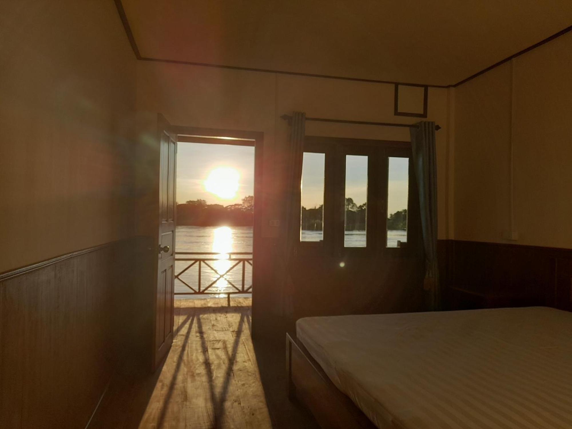 Dondet Vixay Sunset And River View Дон-Дет Екстер'єр фото